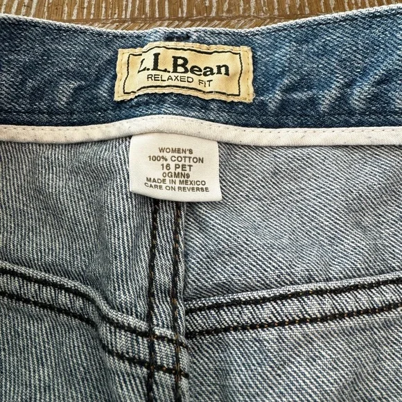 LL Bean Sz 16 Petite Relaxed Fit Blue Denim Pants waist 34” Inseam 26” Cotton - Picture 2 of 7